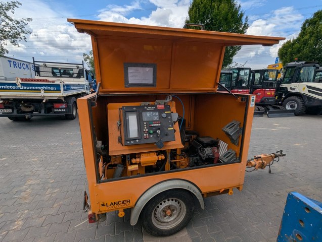 3770 (5)